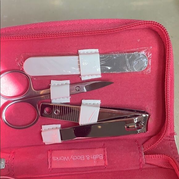 🎉1 hr sale🎉Bath & Body Work set - Picture 4 of 7